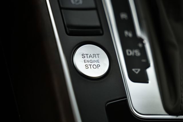 Used 2016 Audi Q5 2.0T Premium Plus w/ Technology Package image 40