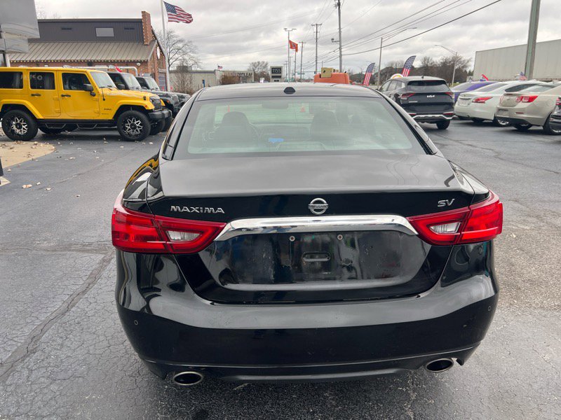 Used 2017 Nissan Maxima 3.5 SV image 4