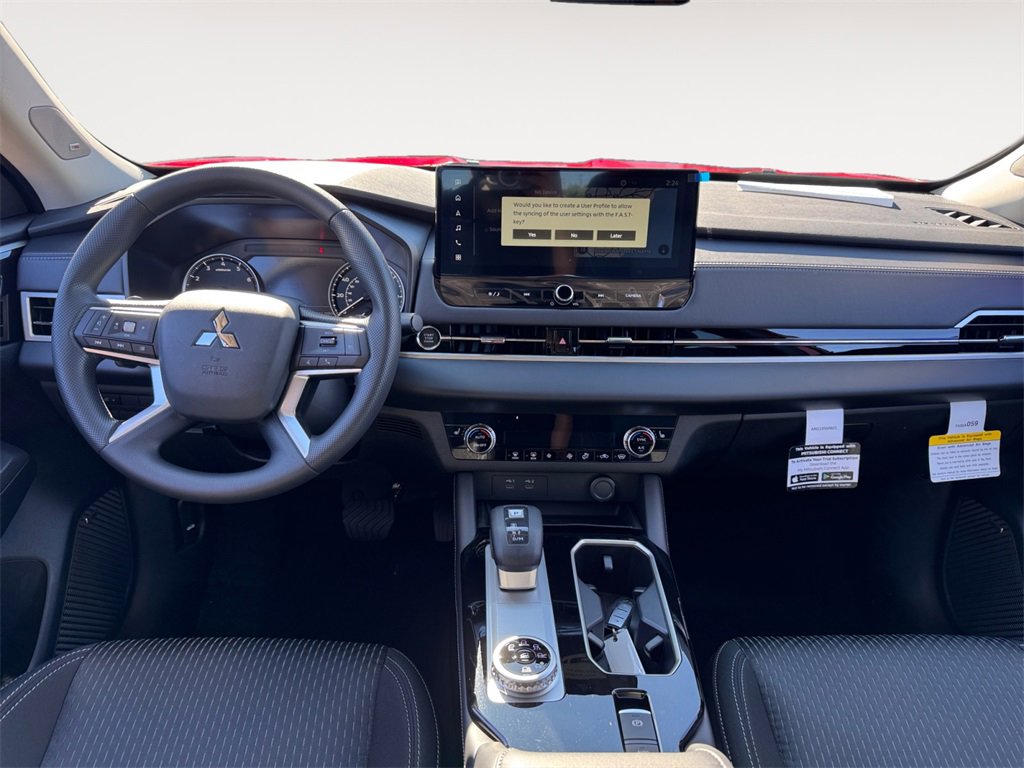 New 2025 Mitsubishi Outlander ES image 10
