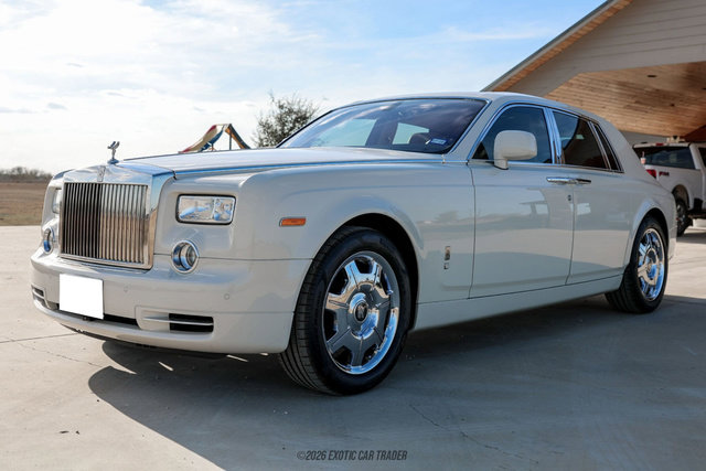 Used 2012 Rolls-Royce Phantom Sedan image 14