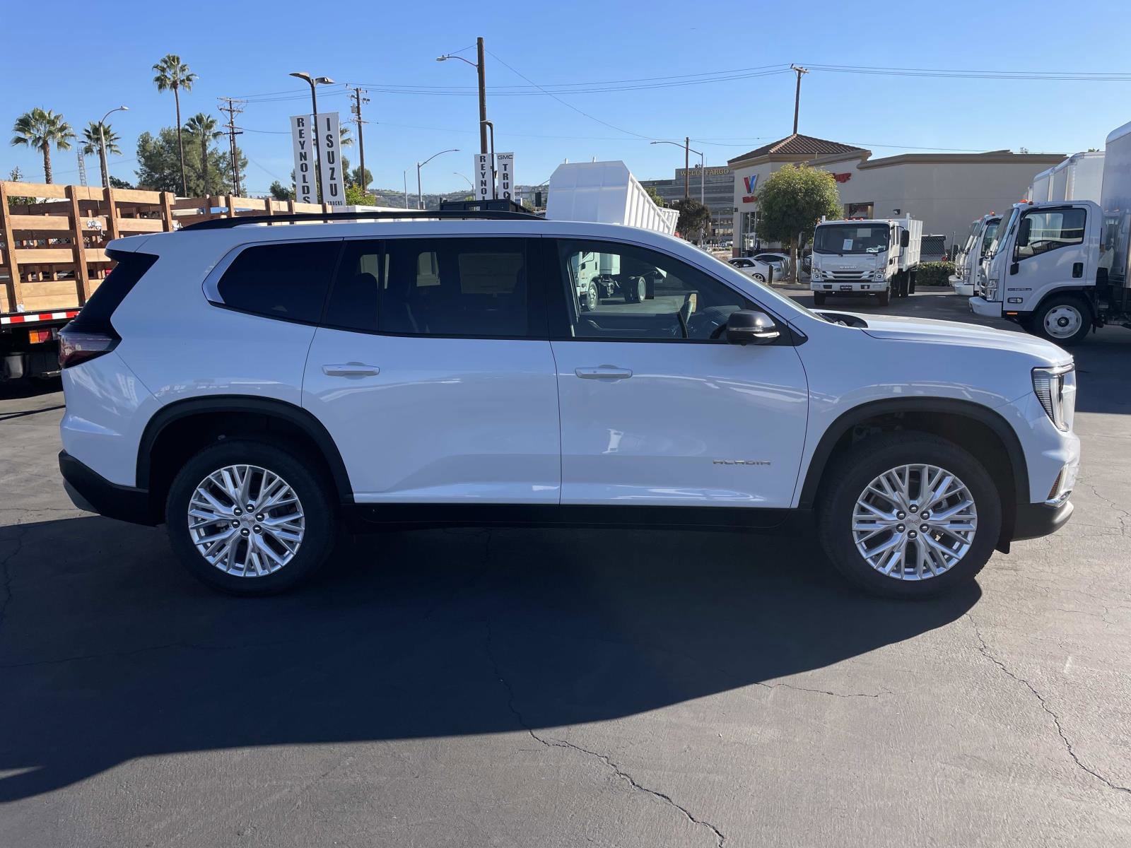 New 2026 GMC Acadia Elevation w/ Elevation Premium Package image 4