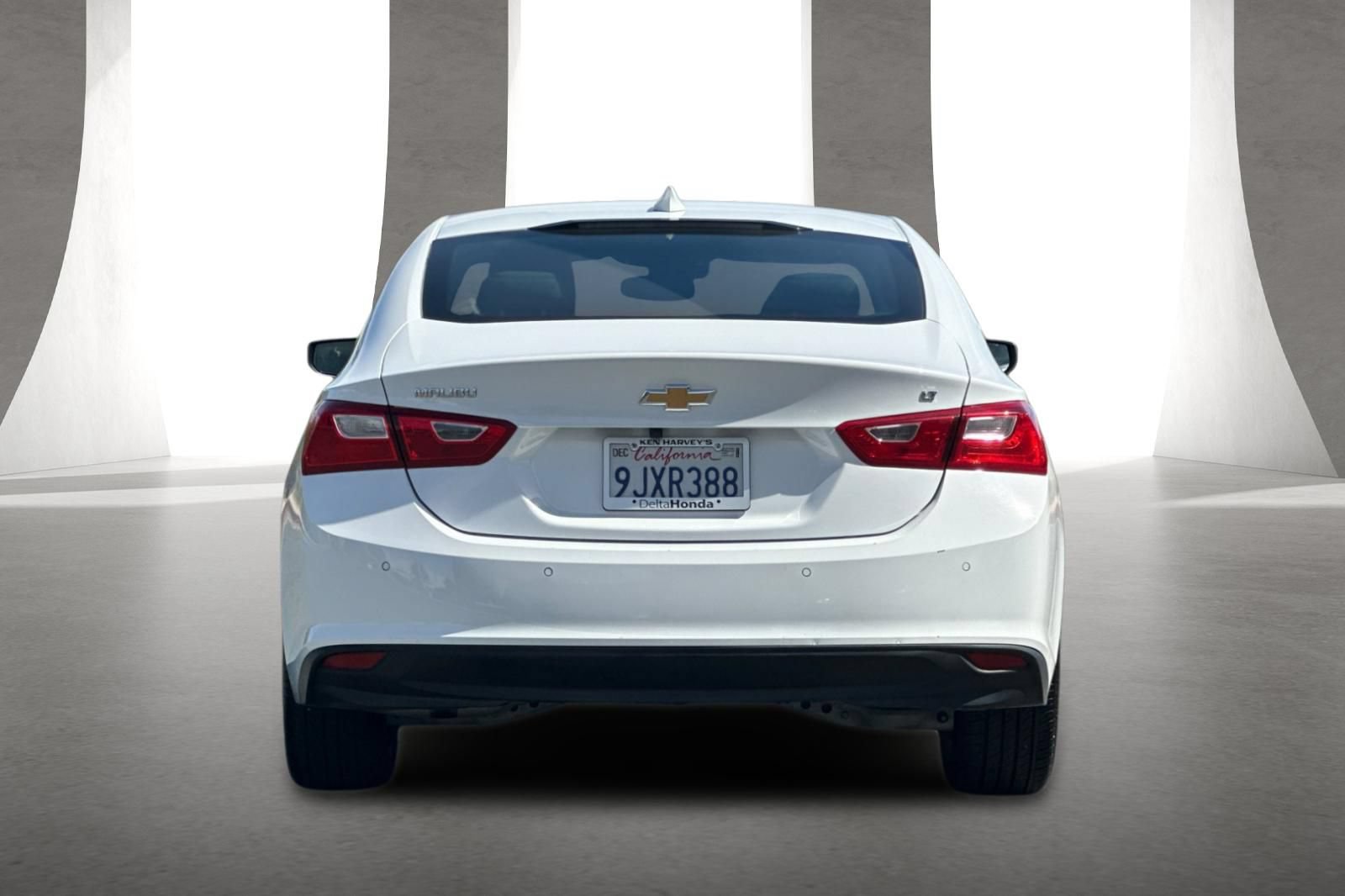 Used 2024 Chevrolet Malibu LT FWD image 5