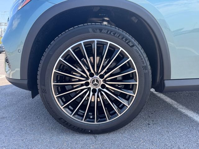New 2025 Mercedes-Benz GLC 300 image 10
