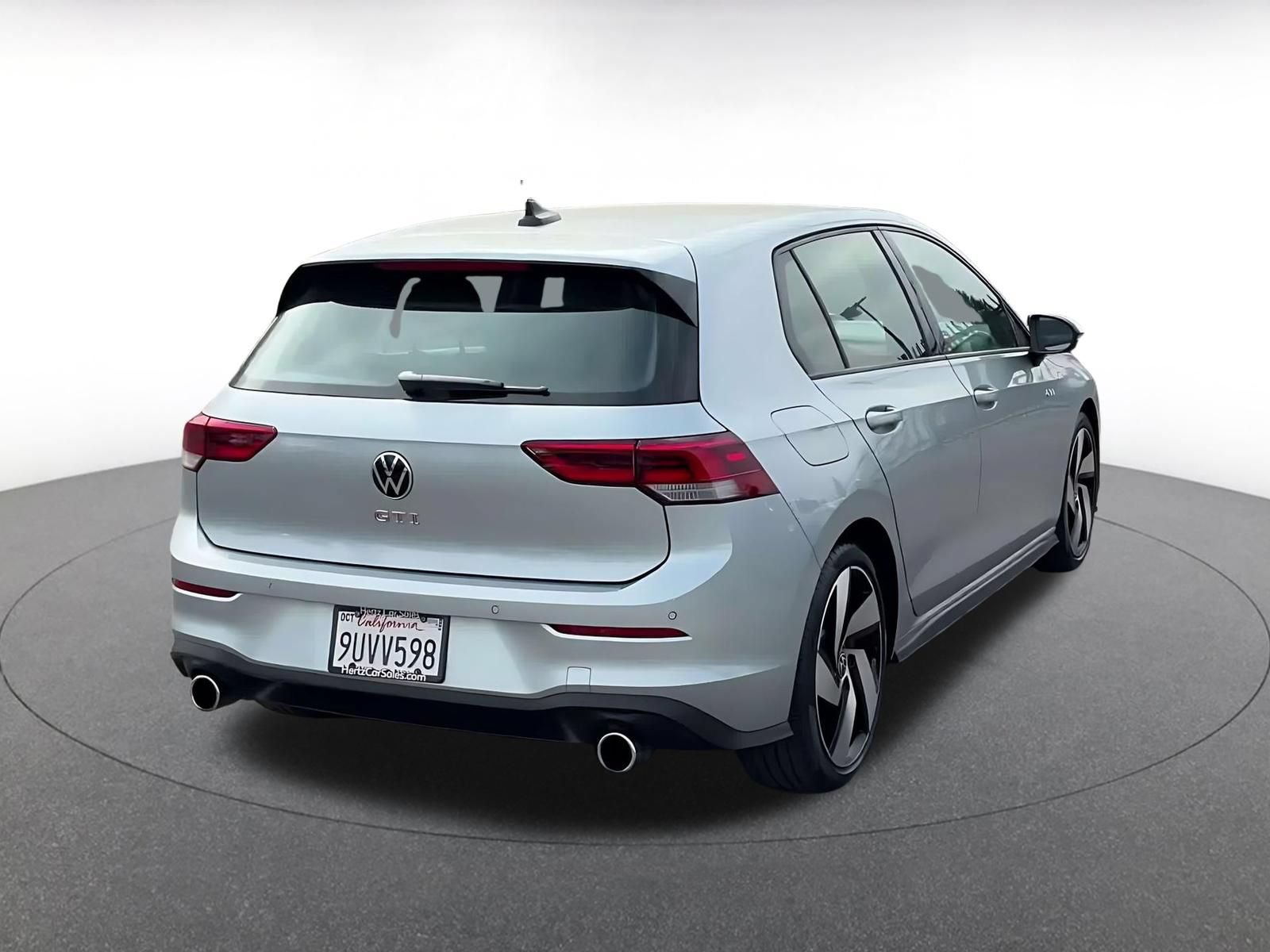 Used 2026 Volkswagen Golf S FWD image 11