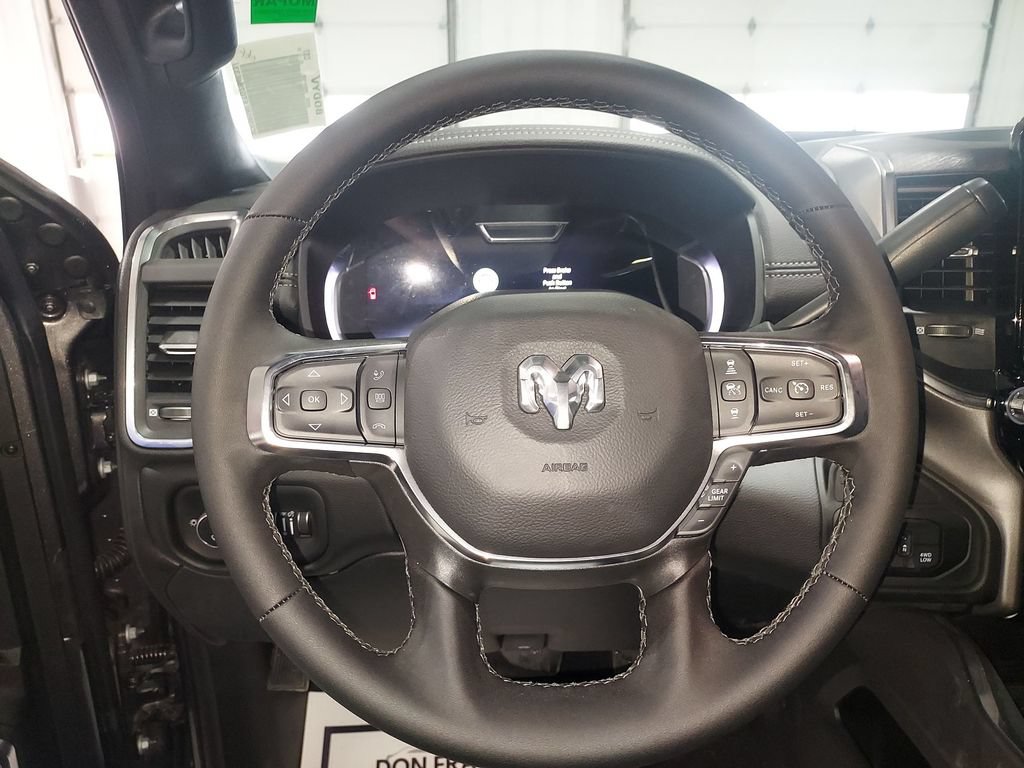 New 2026 RAM 2500 Laramie AWD/4WD image 20