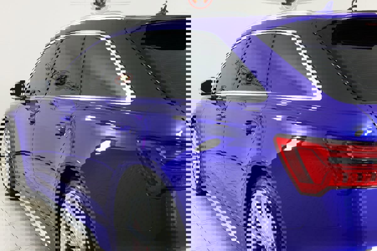 Used 2023 Audi RS 6 w/ Driver Assistance Package image 54