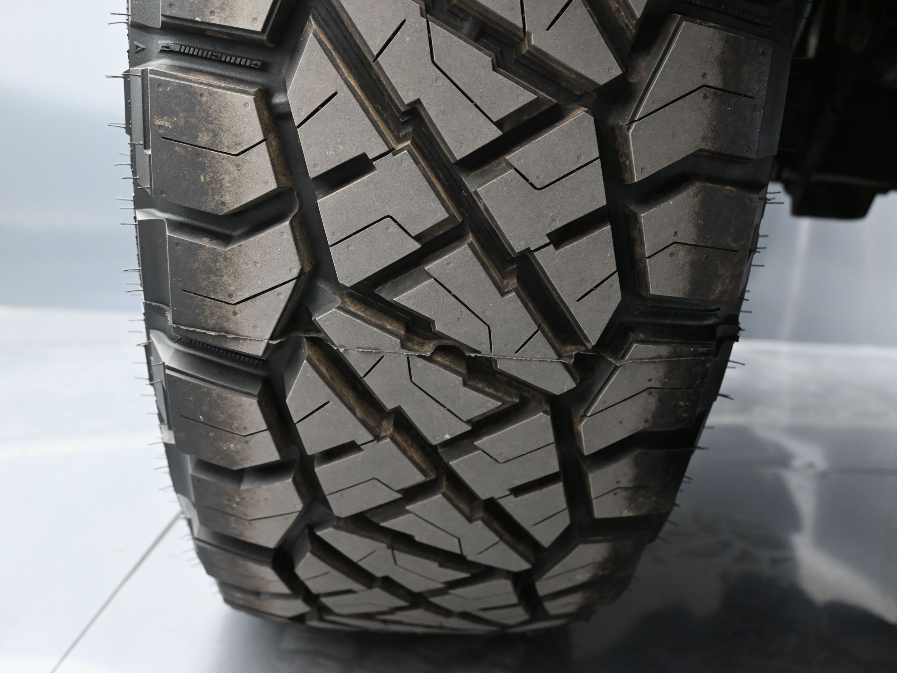 Used 2020 RAM 2500 Laramie w/ Night Edition image 19