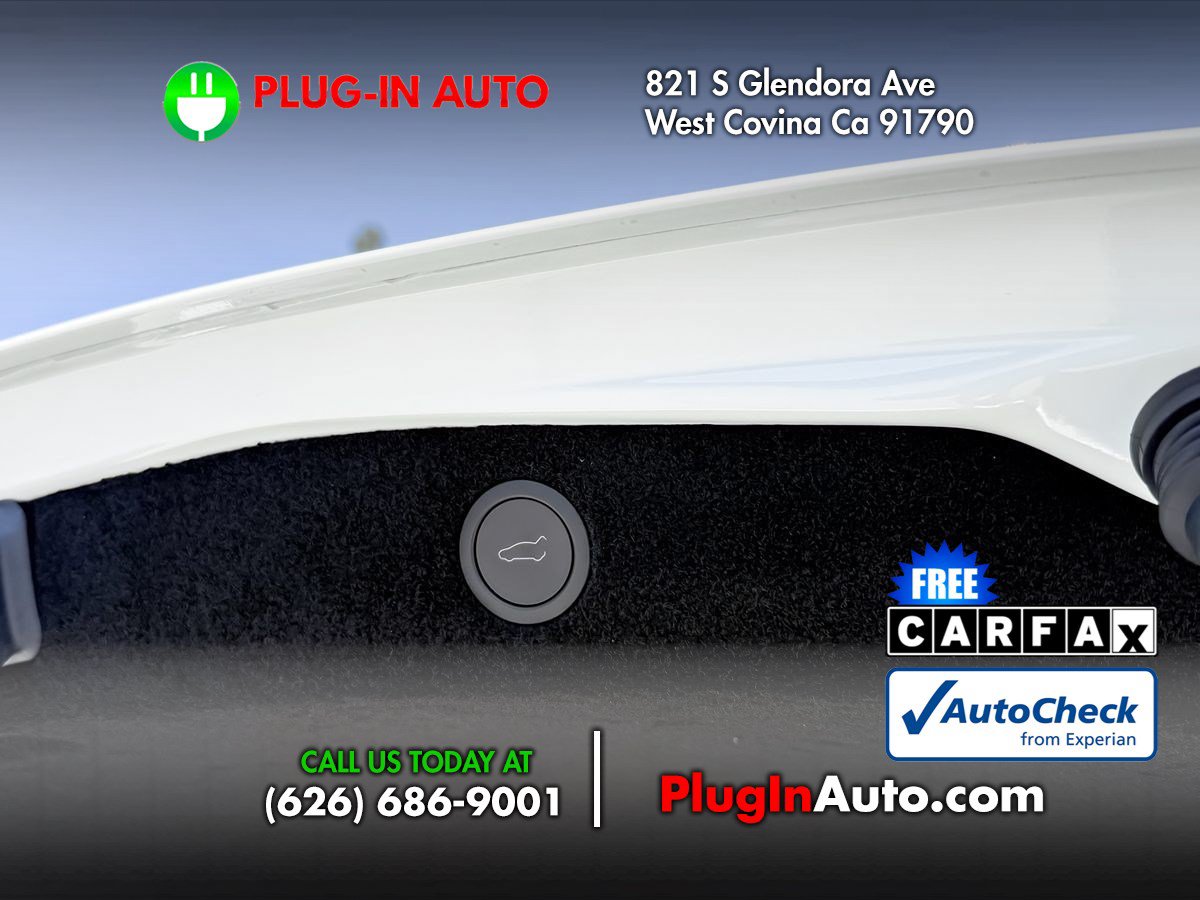 Used 2025 Tesla Model 3 Performance AWD/4WD image 14