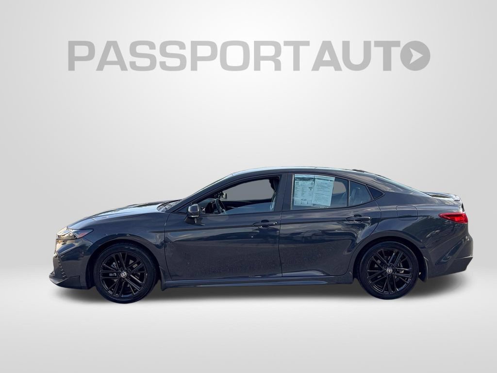 Used 2025 Toyota Camry SE FWD image 2