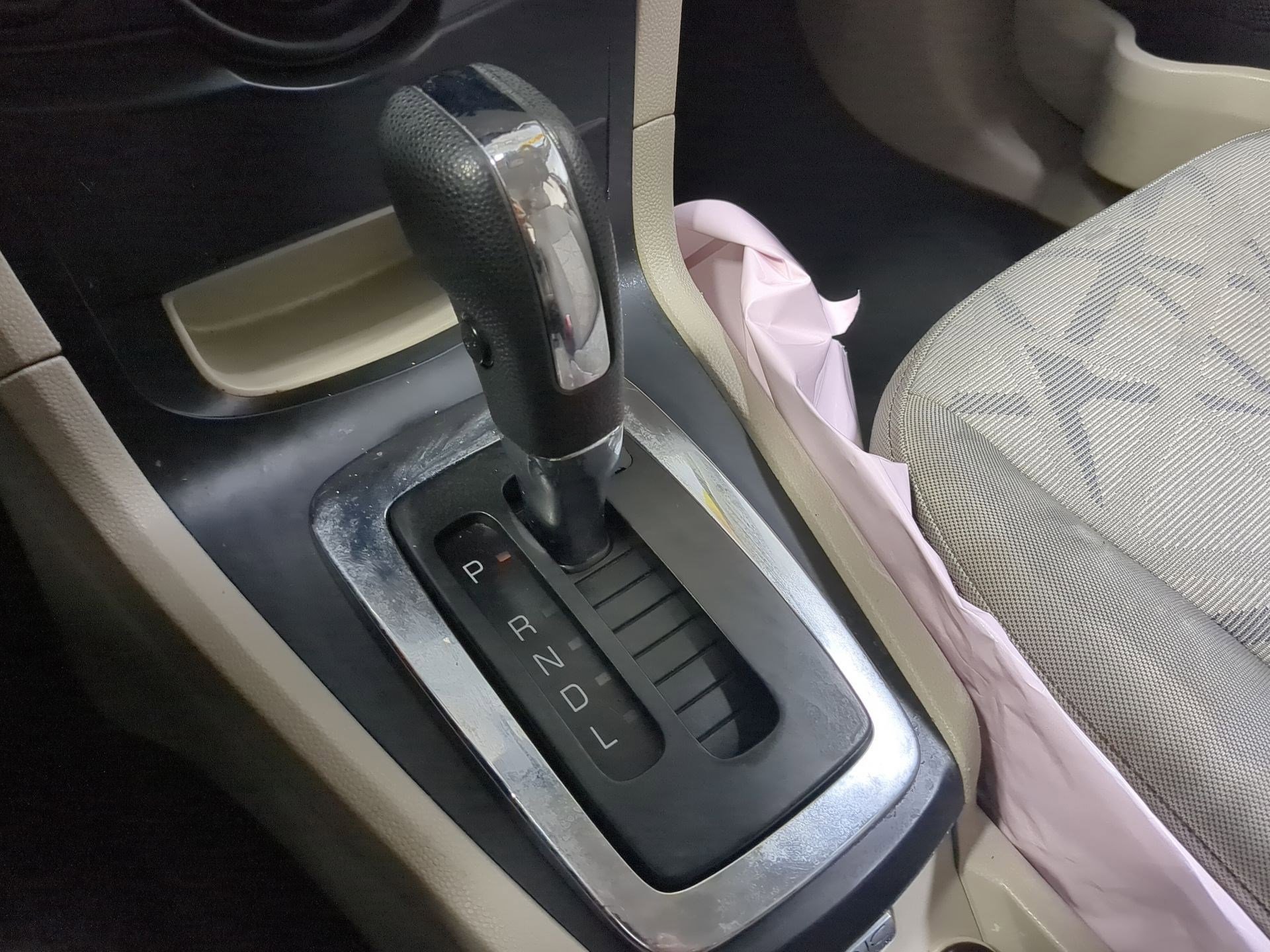 Used 2012 Ford Fiesta SE image 13