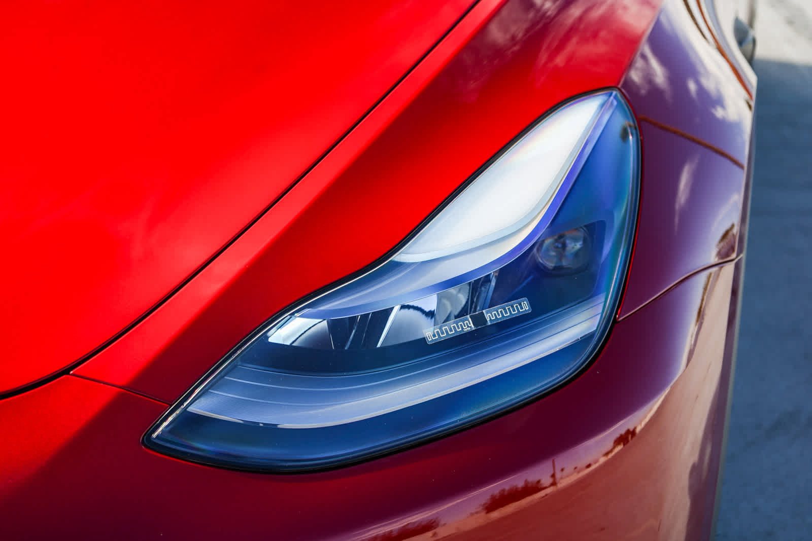 Used 2024 Tesla Model Y Long Range AWD/4WD image 9