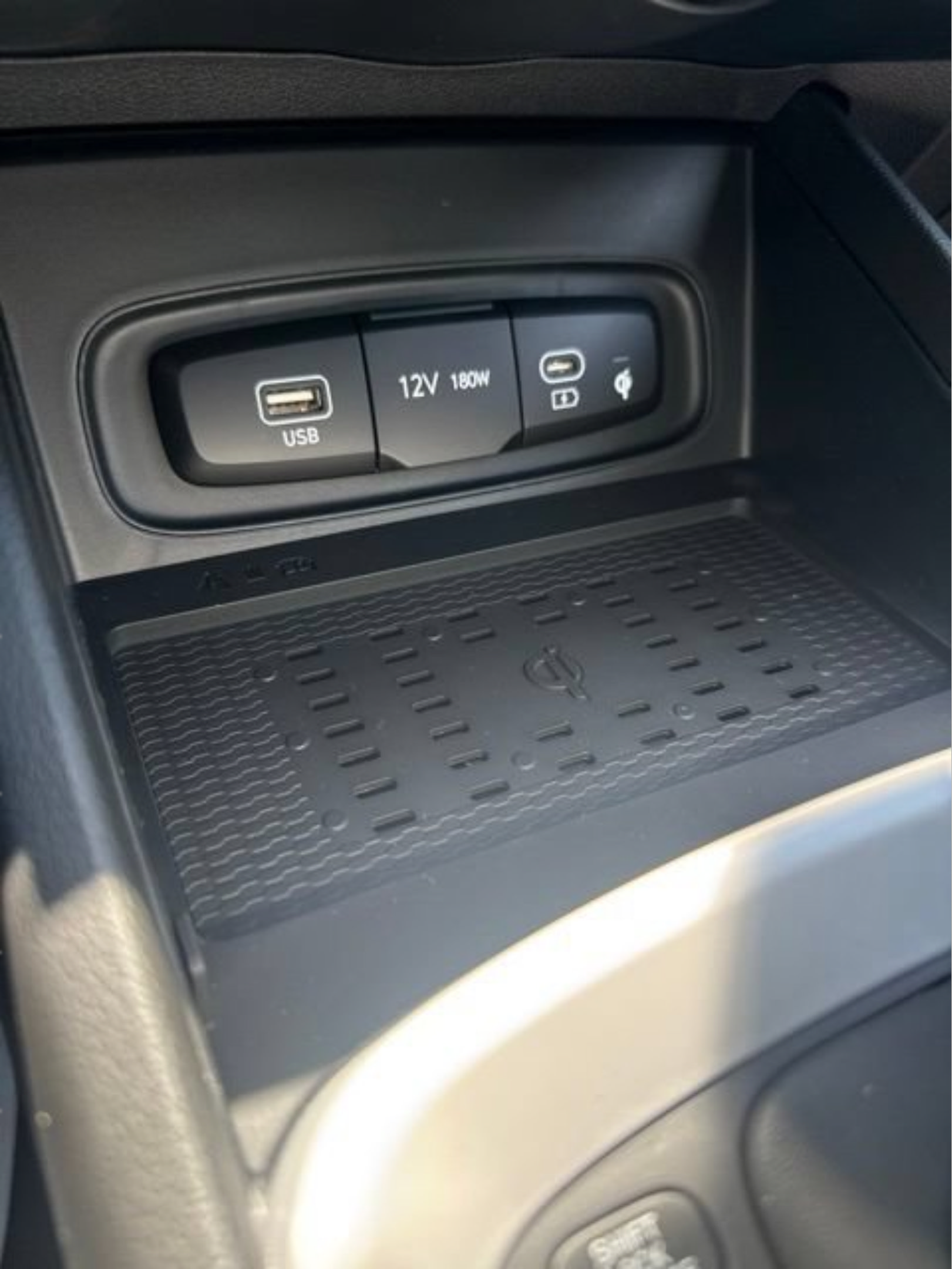 New 2026 Hyundai Venue SEL FWD image 23