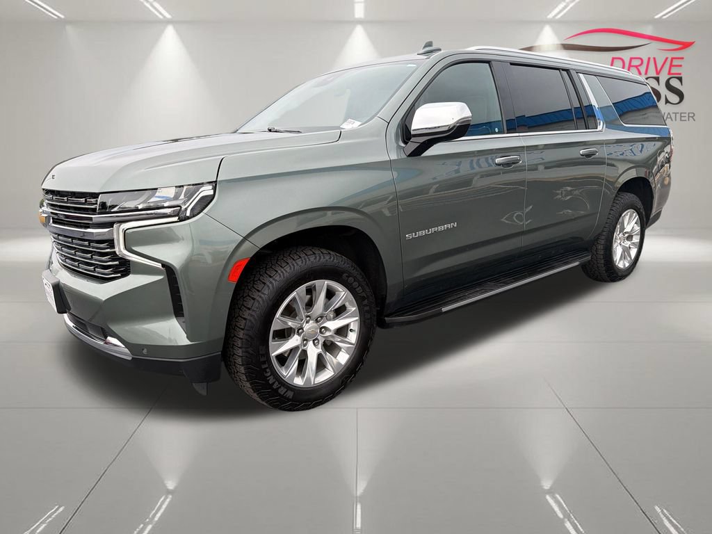 Used 2023 Chevrolet Suburban Premier AWD/4WD image 4