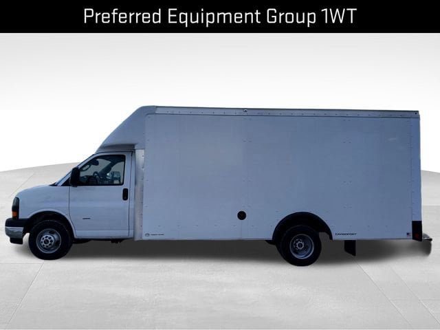 New 2025 GMC Savana 3500 Extended w/ Power Convenience Package RWD image 2