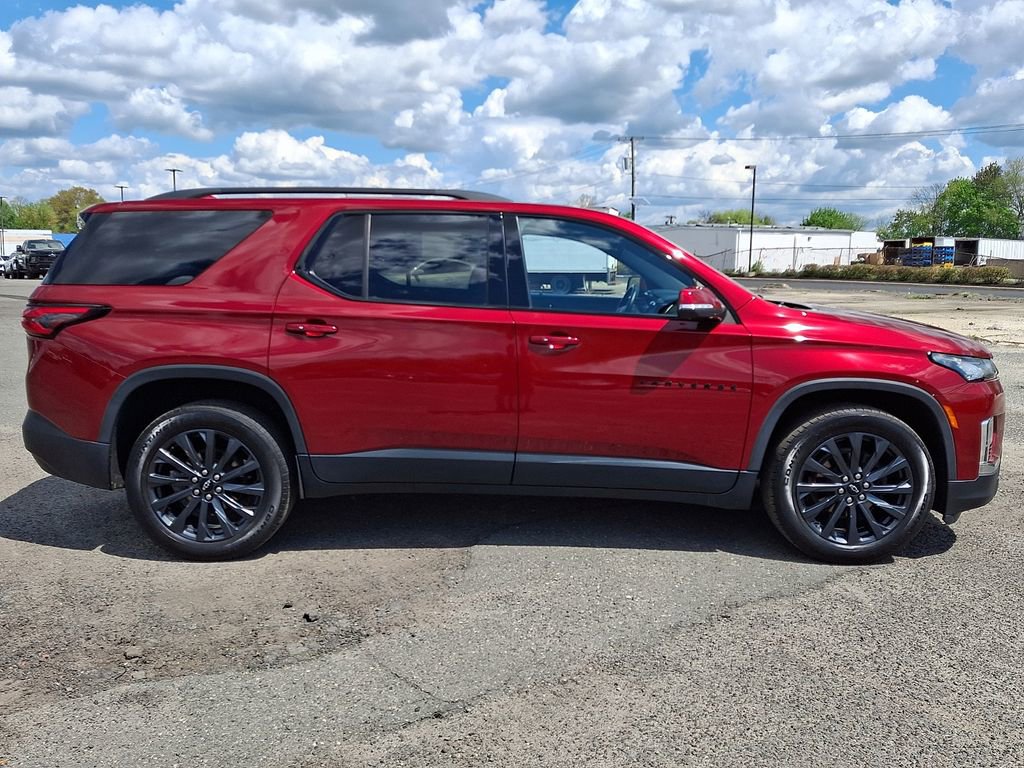 Used 2022 Chevrolet Traverse RS w/ LPO, Floor Liner Package AWD/4WD image 13