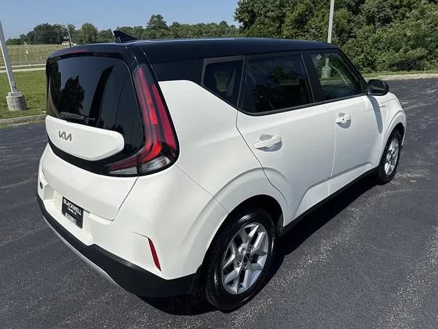 Certified 2023 Kia Soul S FWD image 6