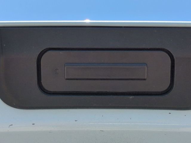Used 2022 Chevrolet Bolt EUV Premier w/ Sun & Sound Package FWD image 15