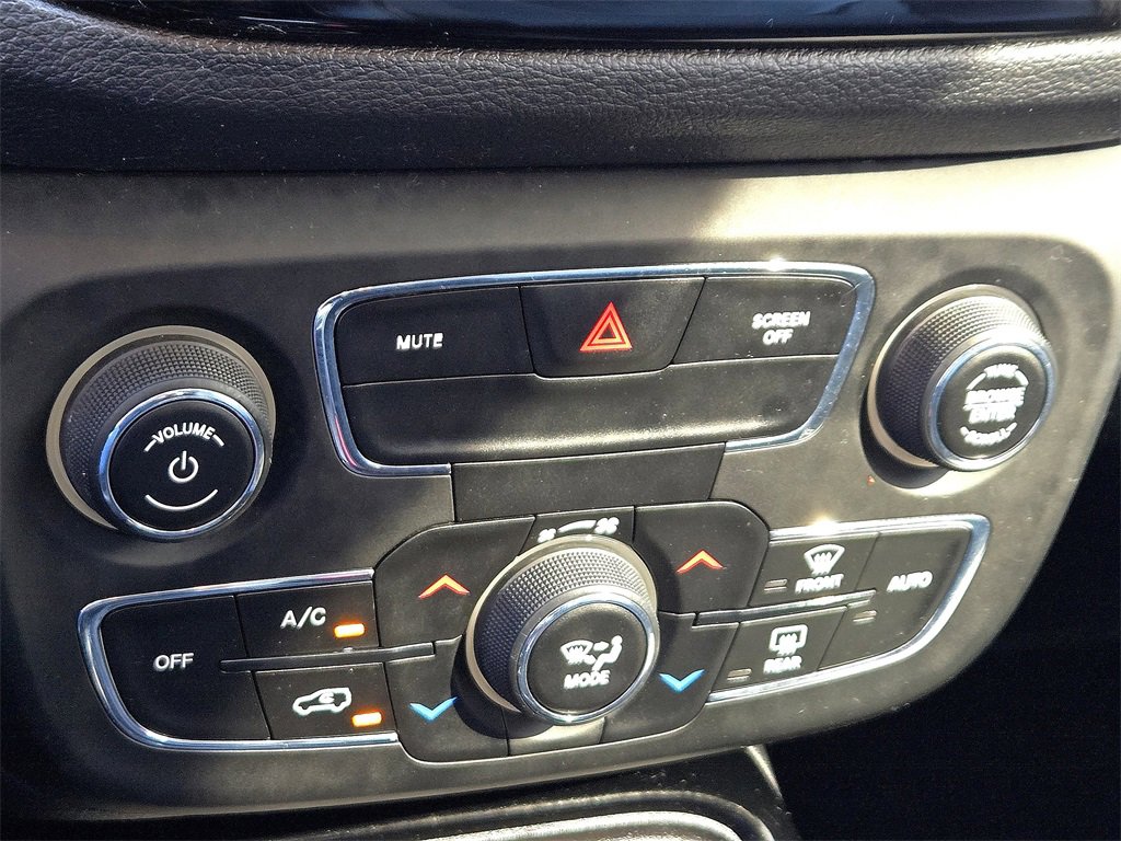 Used 2020 Jeep Compass Limited image 20