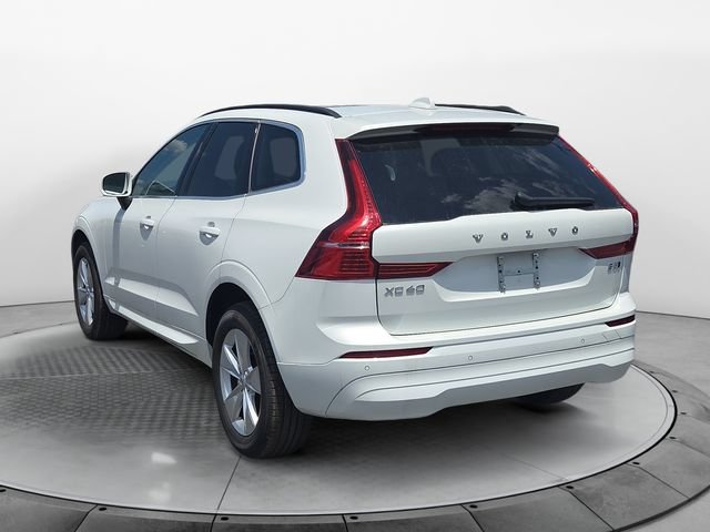 Used 2022 Volvo XC60 B5 Momentum AWD/4WD image 3