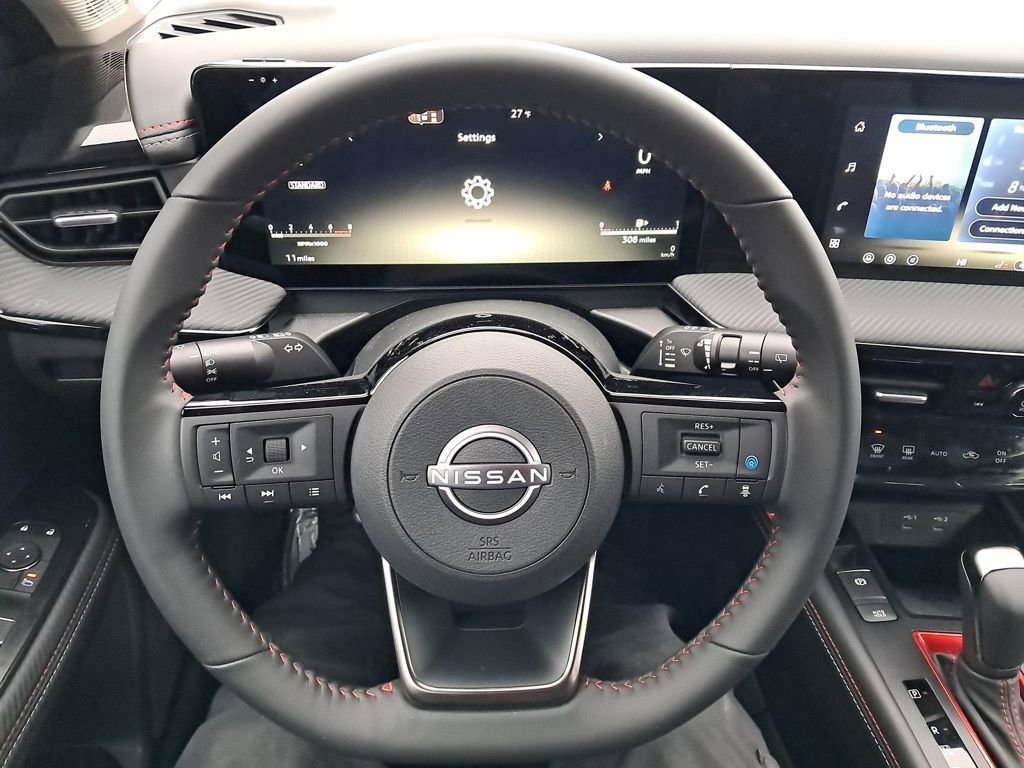 New 2026 Nissan Kicks SR w/ Cold Weather Package image 29