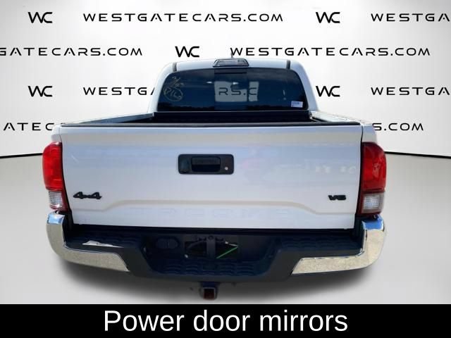 Used 2018 Toyota Tacoma SR5 AWD/4WD image 8