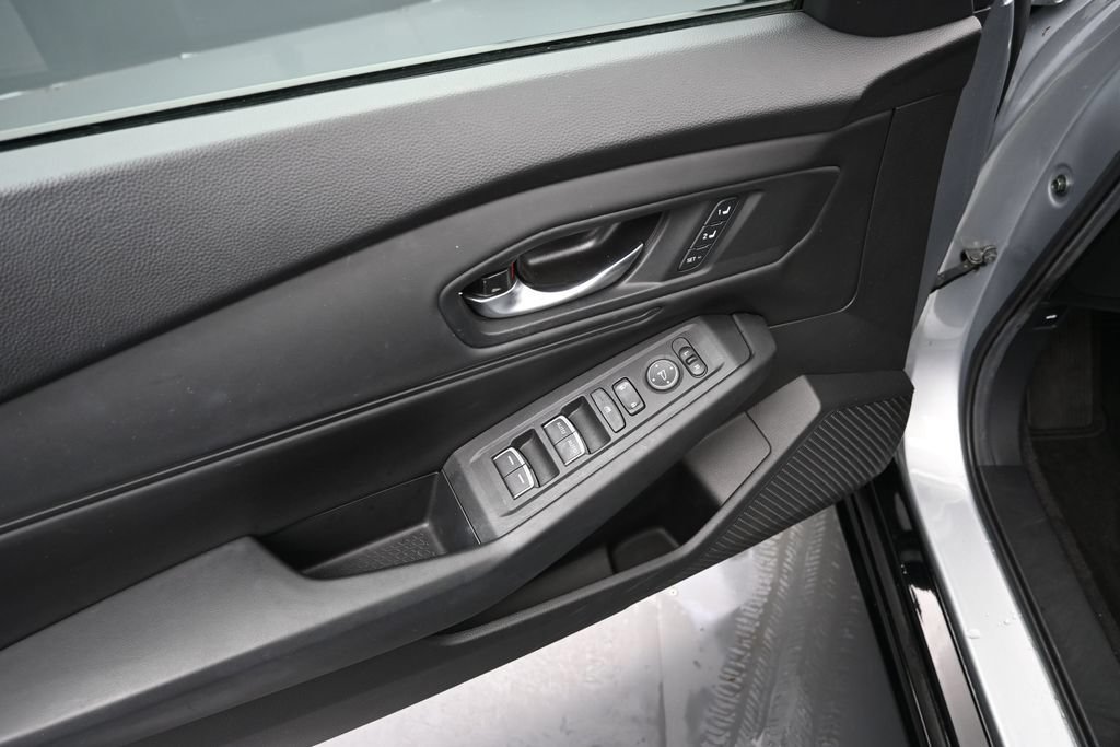 Used 2024 Honda Accord EX-L image 19