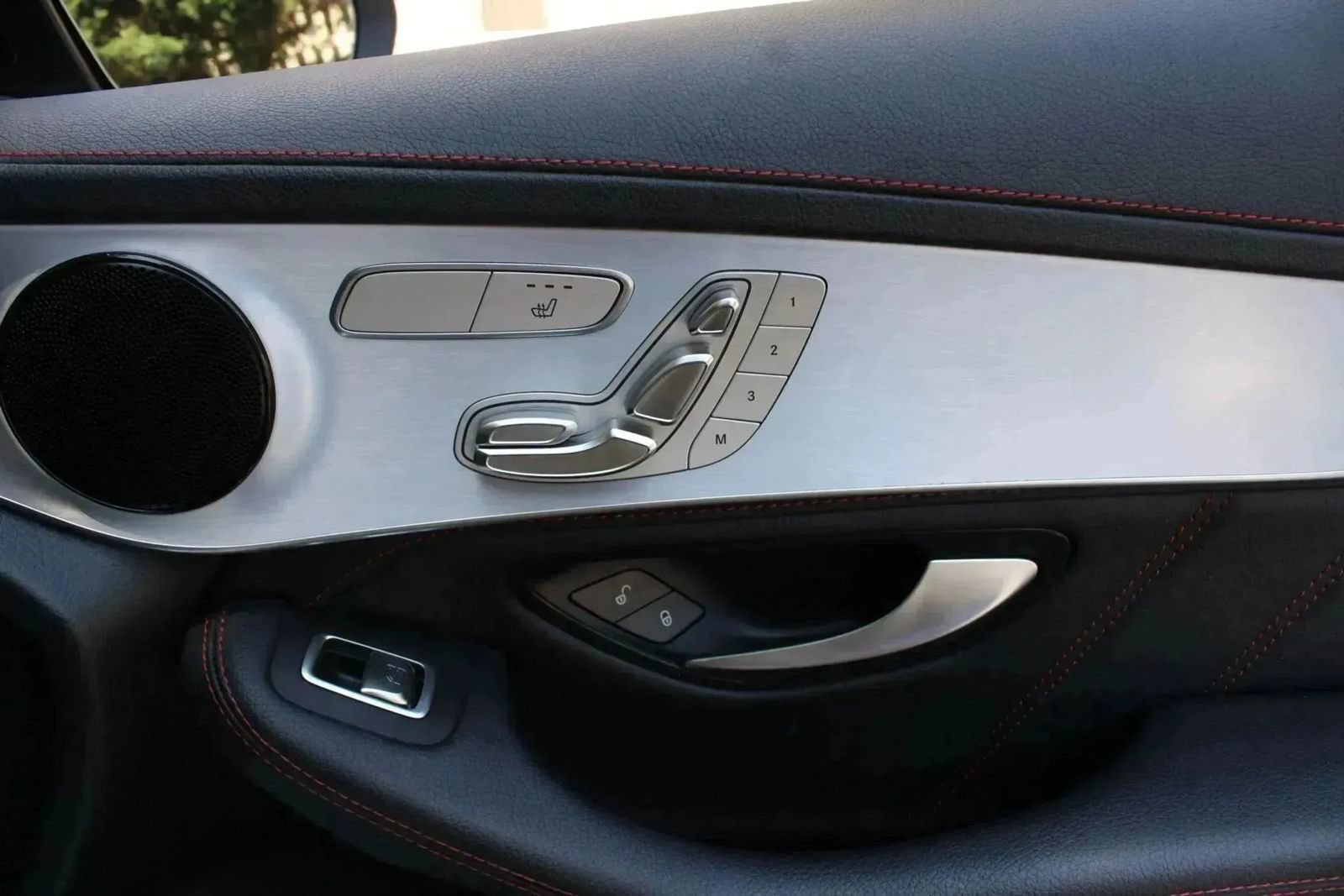 Used 2019 Mercedes-Benz GLC 43 AMG 4MATIC image 35