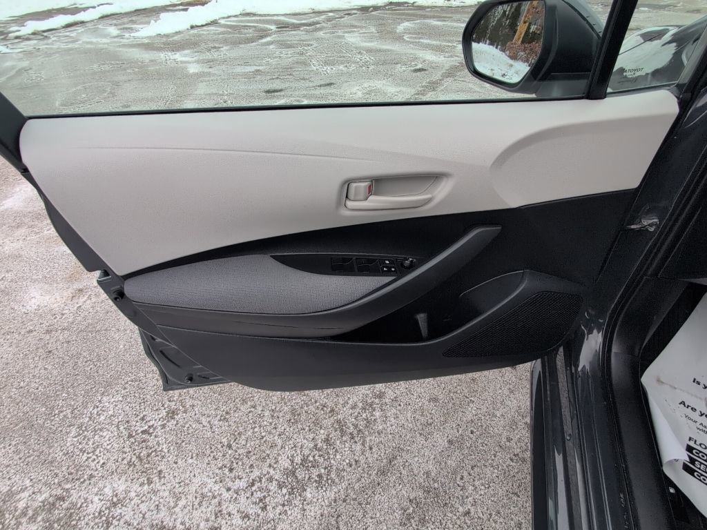 Certified 2023 Toyota Corolla LE image 17