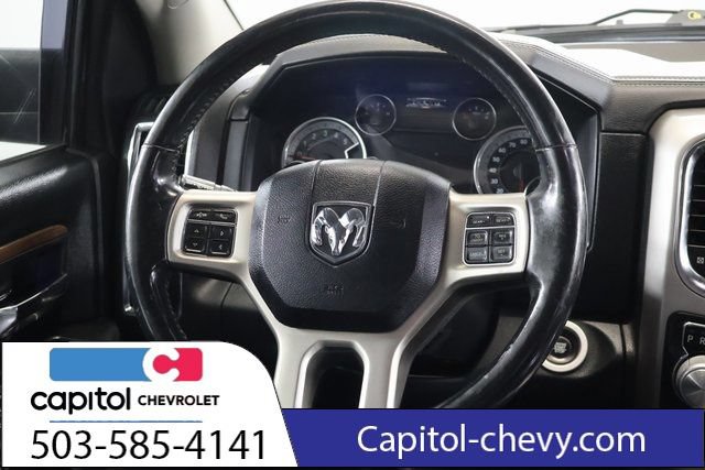 Used 2017 RAM 1500 Laramie w/ Convenience Group AWD/4WD image 16