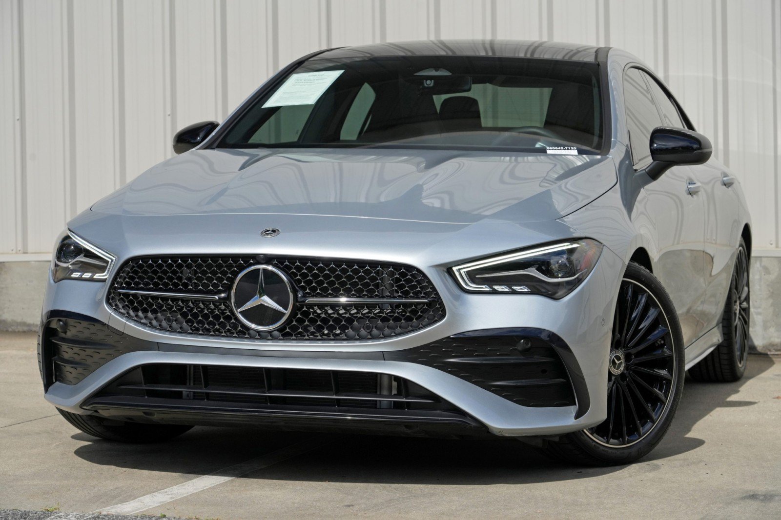 Used 2025 Mercedes-Benz CLA 250 image 3