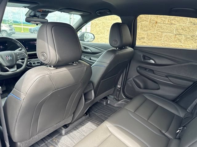 Used 2024 Buick Envista Sport Touring w/ Convenience I Package FWD image 11