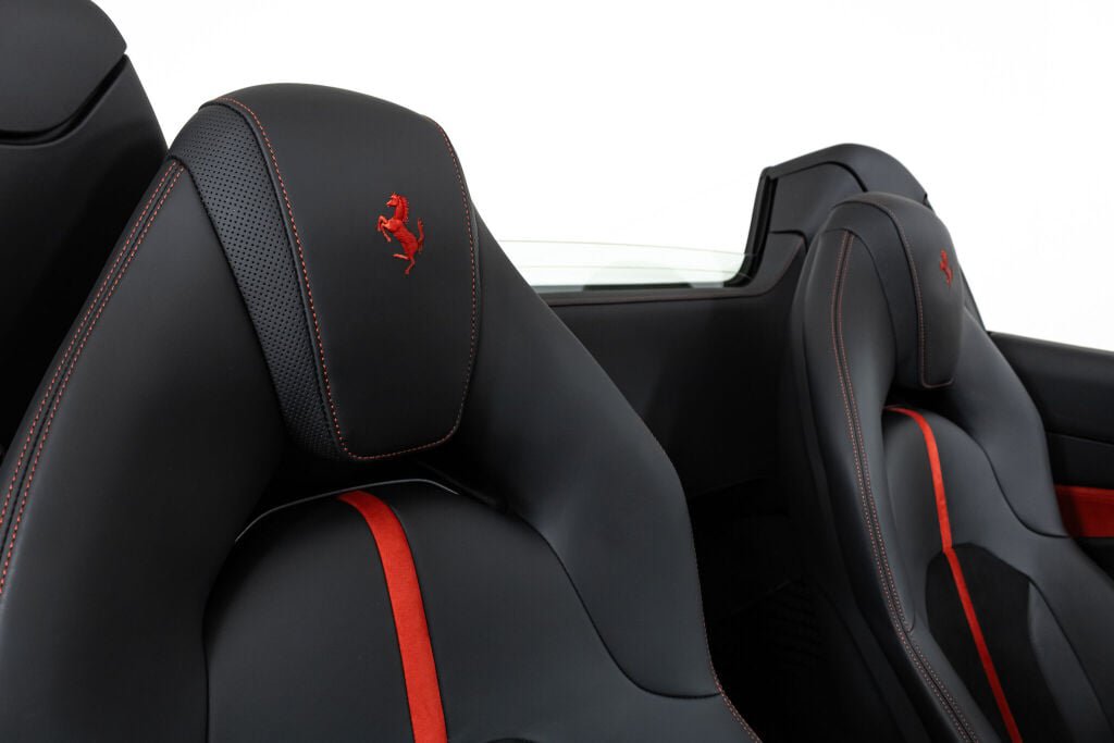 Used 2022 Ferrari F8 Tributo RWD image 51