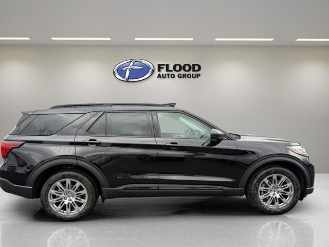 New 2026 Ford Explorer Active w/ Active Comfort Package image 4