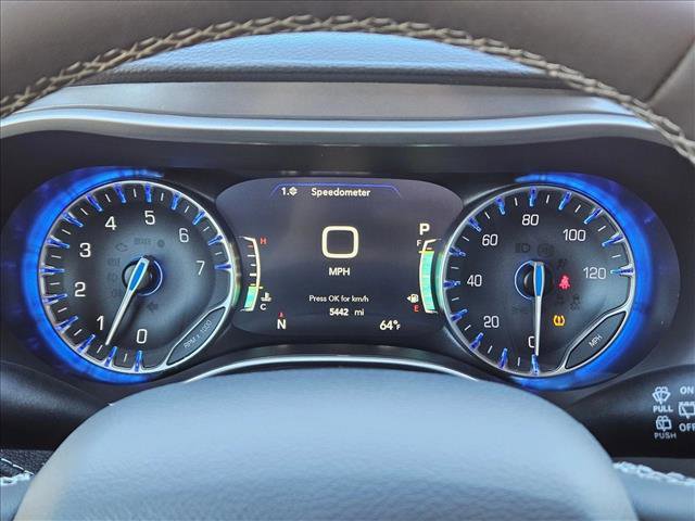New 2025 Chrysler Pacifica Select image 10