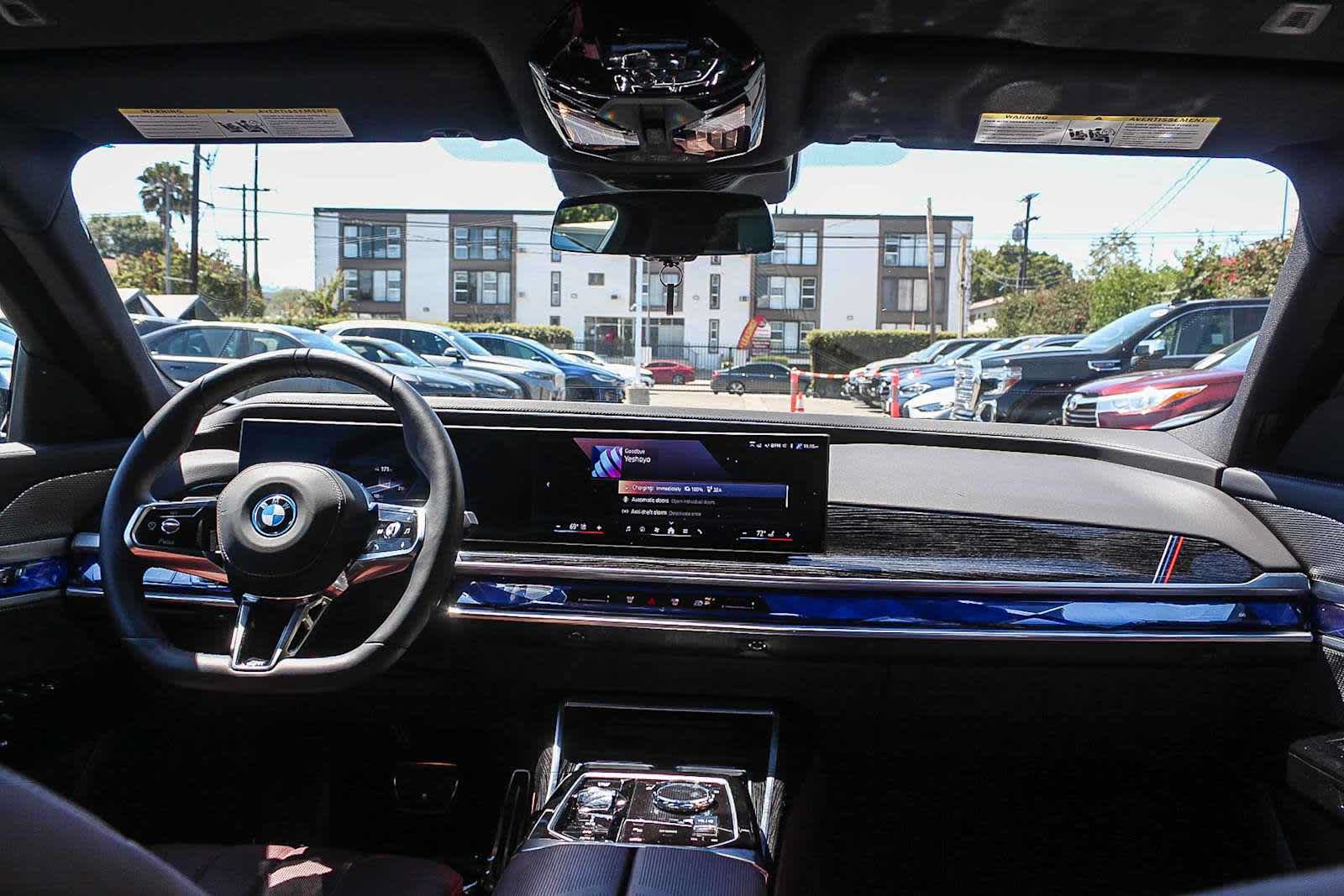 Certified 2025 BMW i7 eDrive50 w/ Executive Package RWD image 12