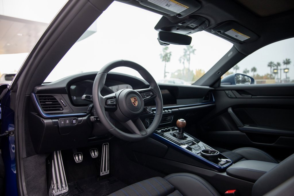 Certified 2025 Porsche 911 Carrera T image 4