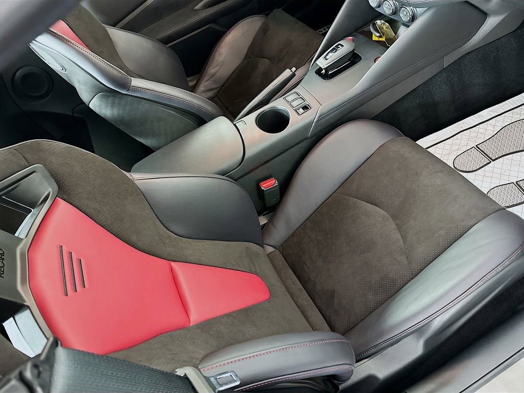 Used 2024 Nissan Z NISMO w/ Floor Mat Package image 24