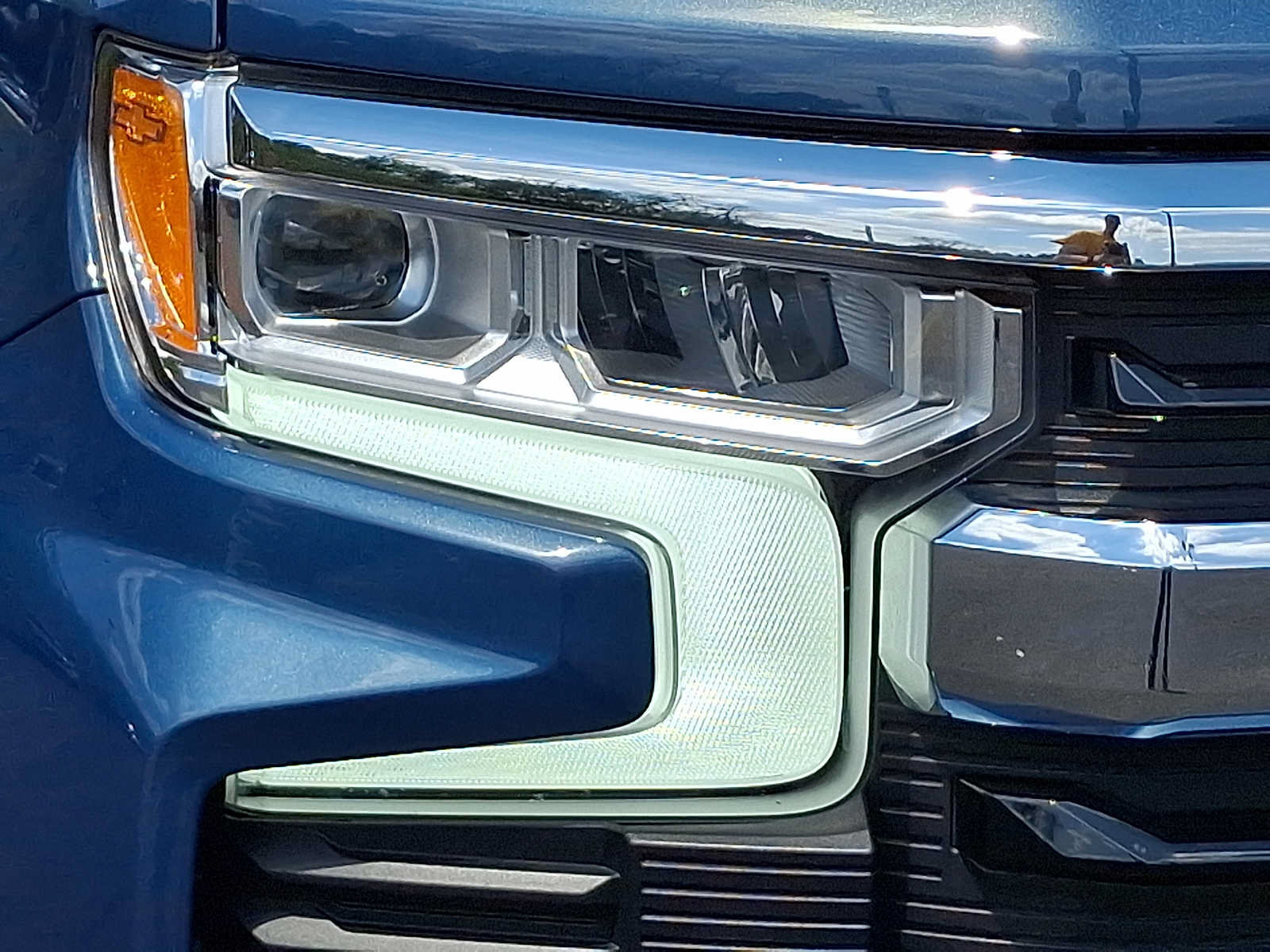 Used 2024 Chevrolet Silverado 1500 LT AWD/4WD image 9