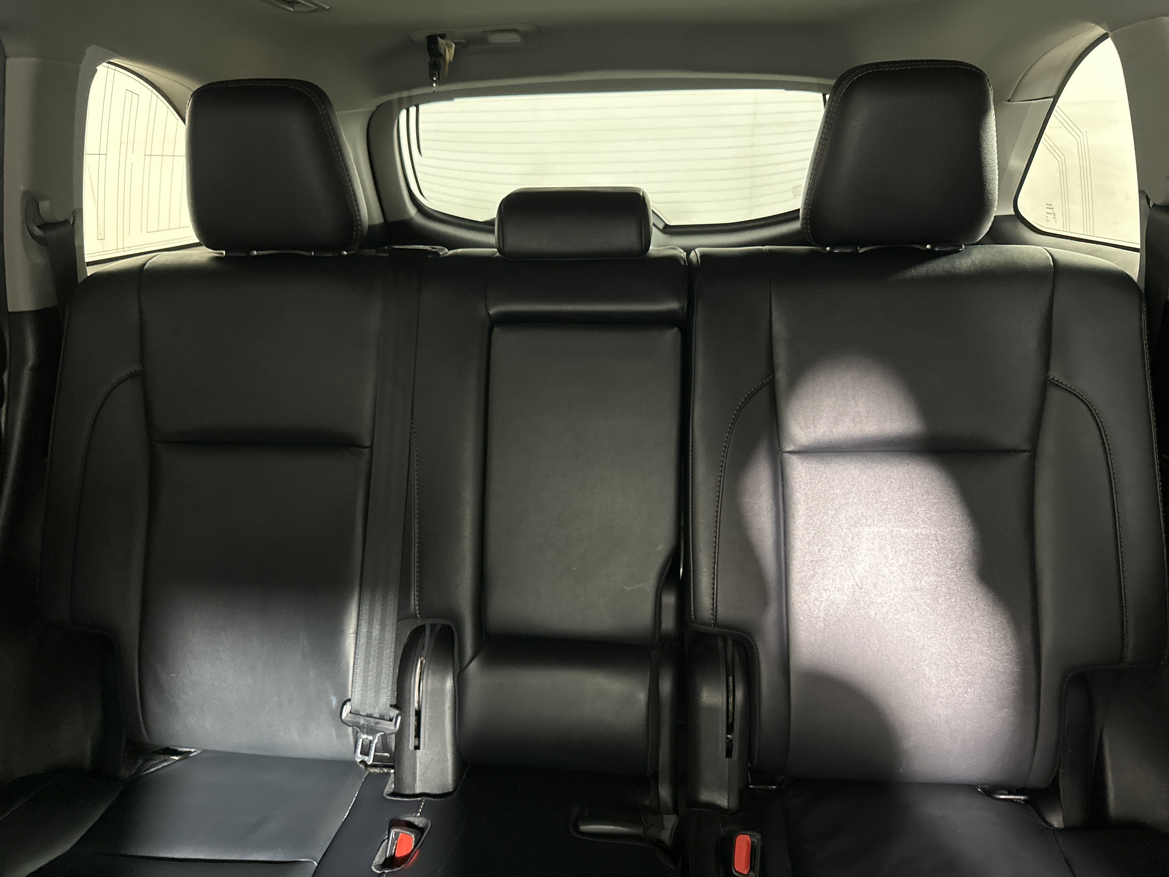 Used 2019 Toyota Highlander AWD V6 image 23