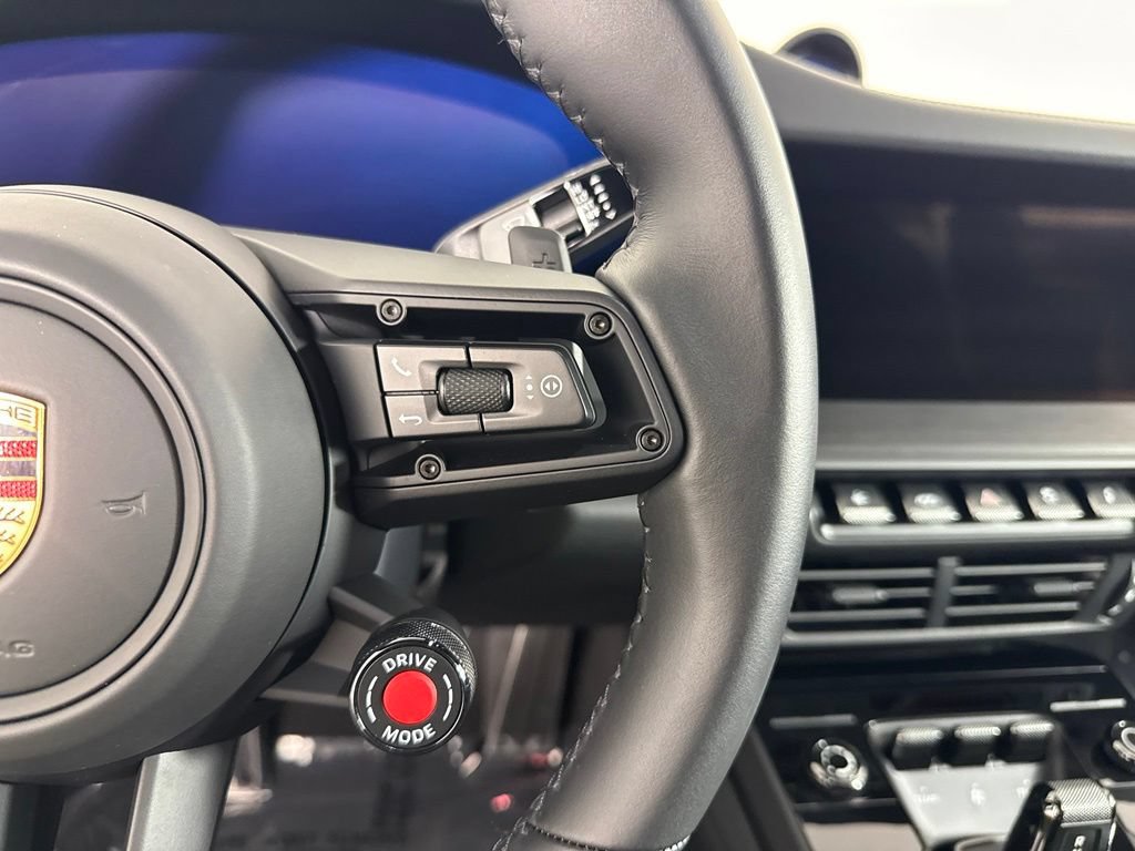 Certified 2025 Porsche 911 Carrera 4 GTS AWD/4WD image 26