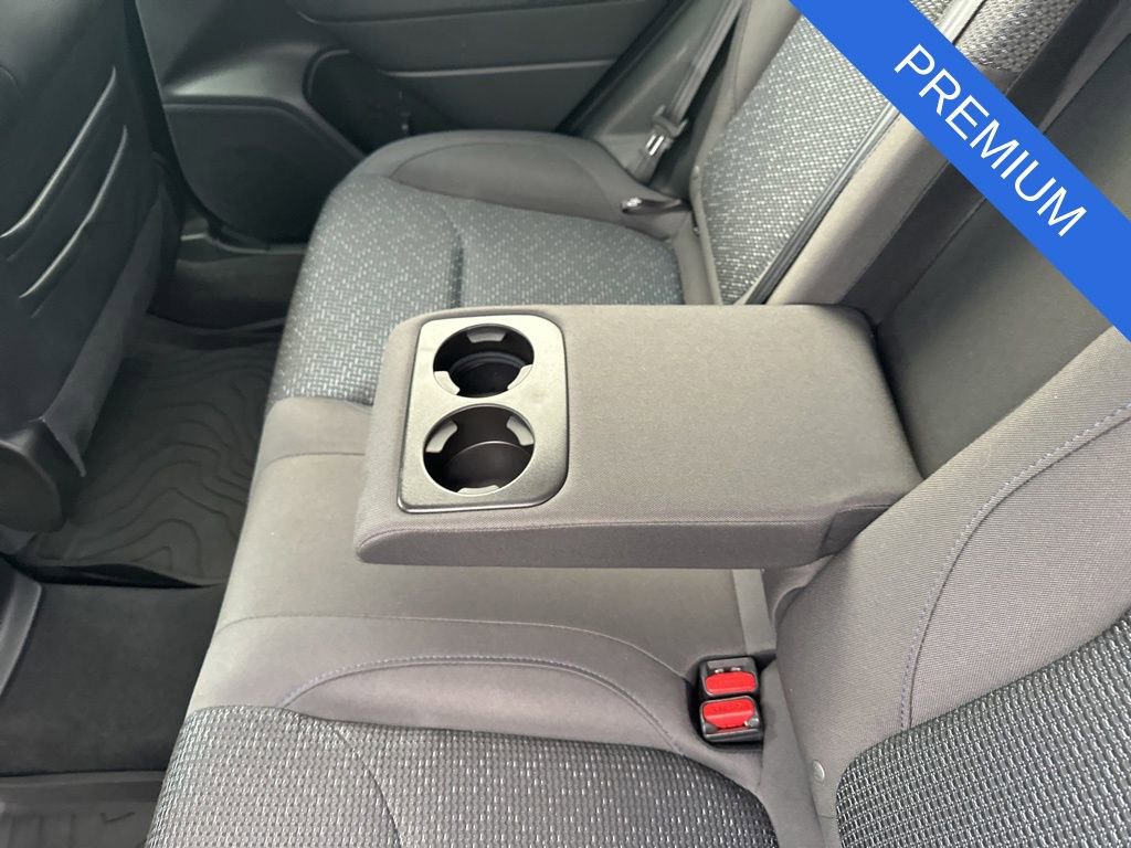 Used 2025 Subaru Forester Premium image 24