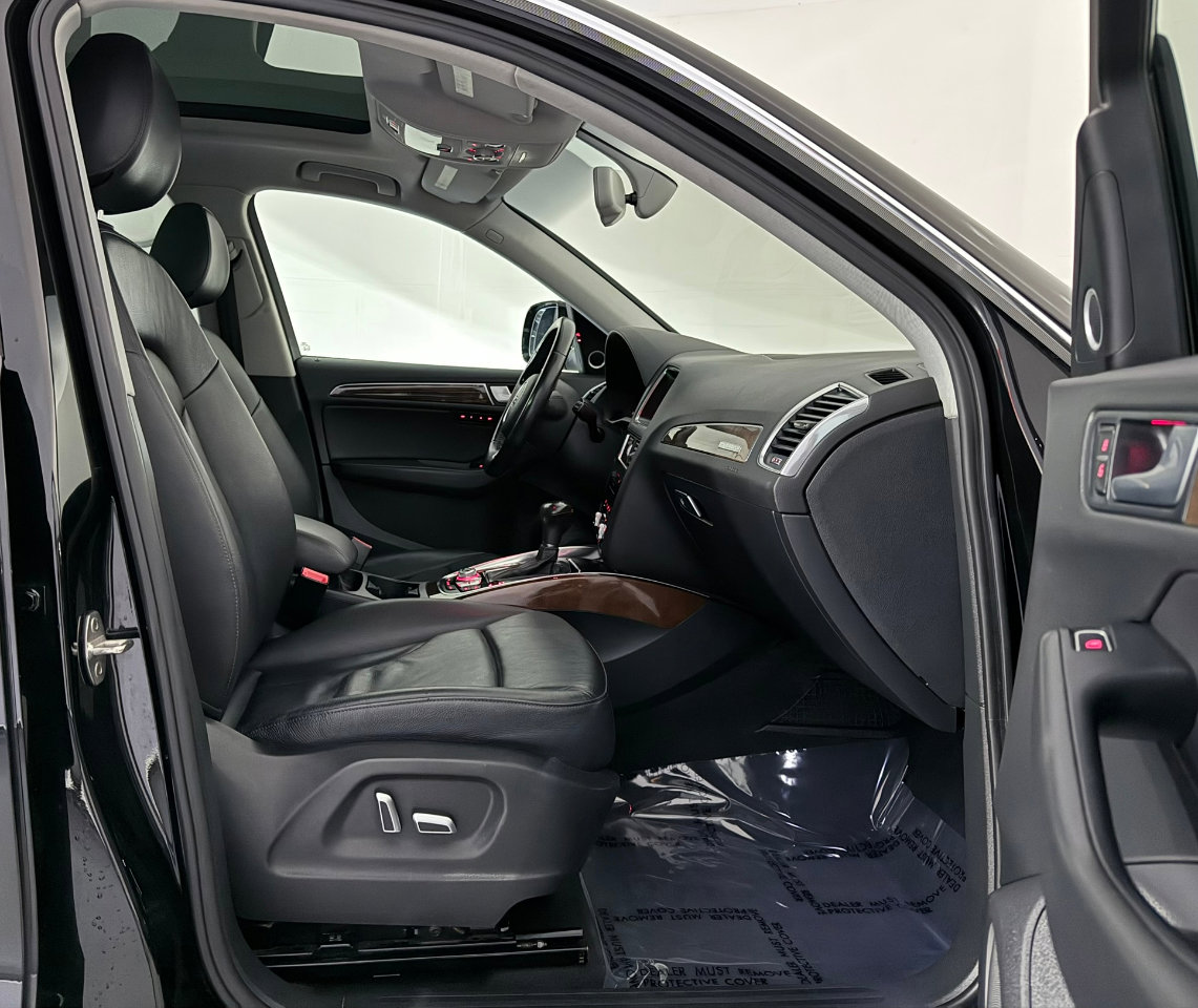 Used 2015 Audi Q5 3.0T Premium Plus w/ Technology Package image 26