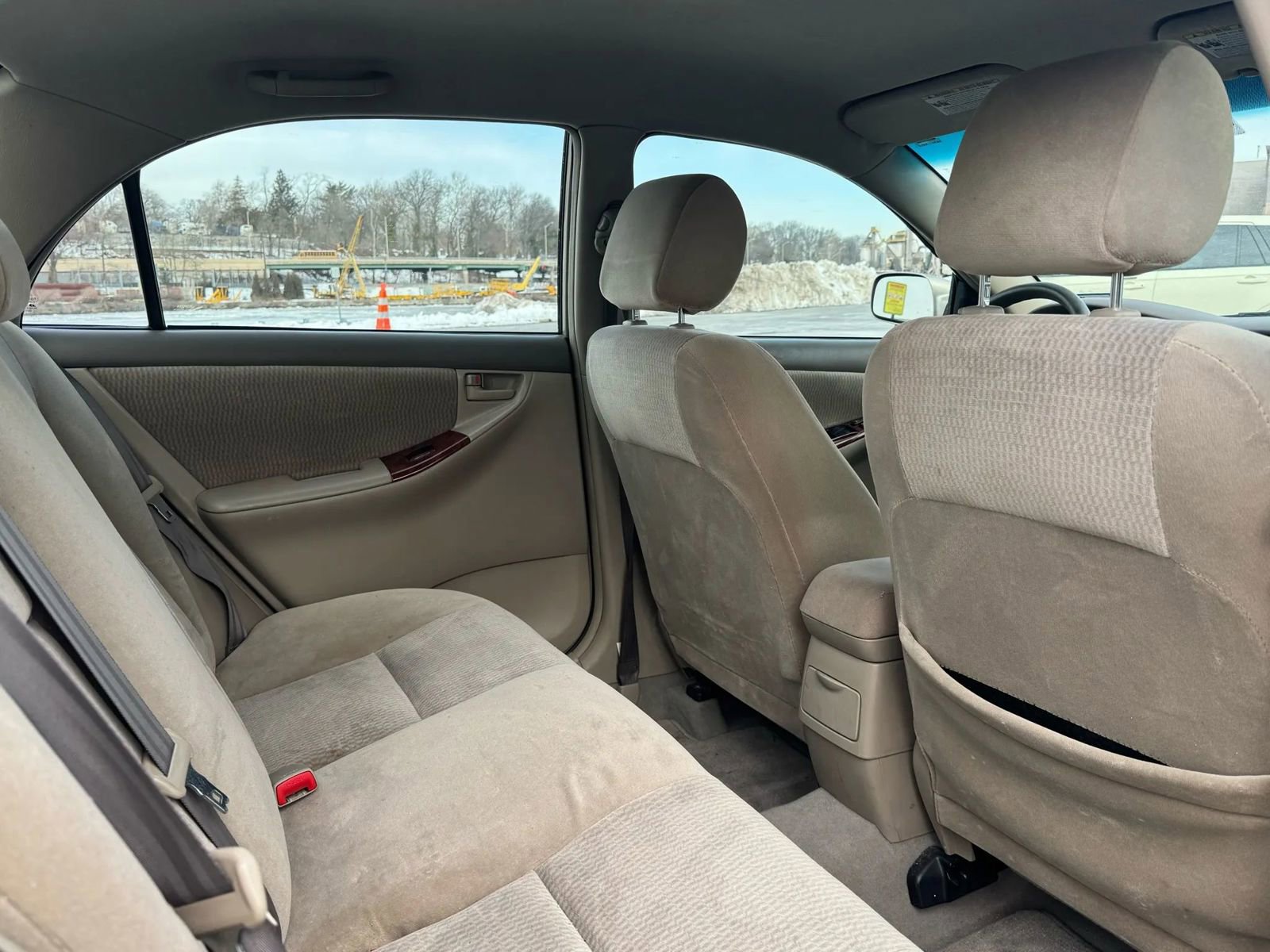 Used 2005 Toyota Corolla LE image 20