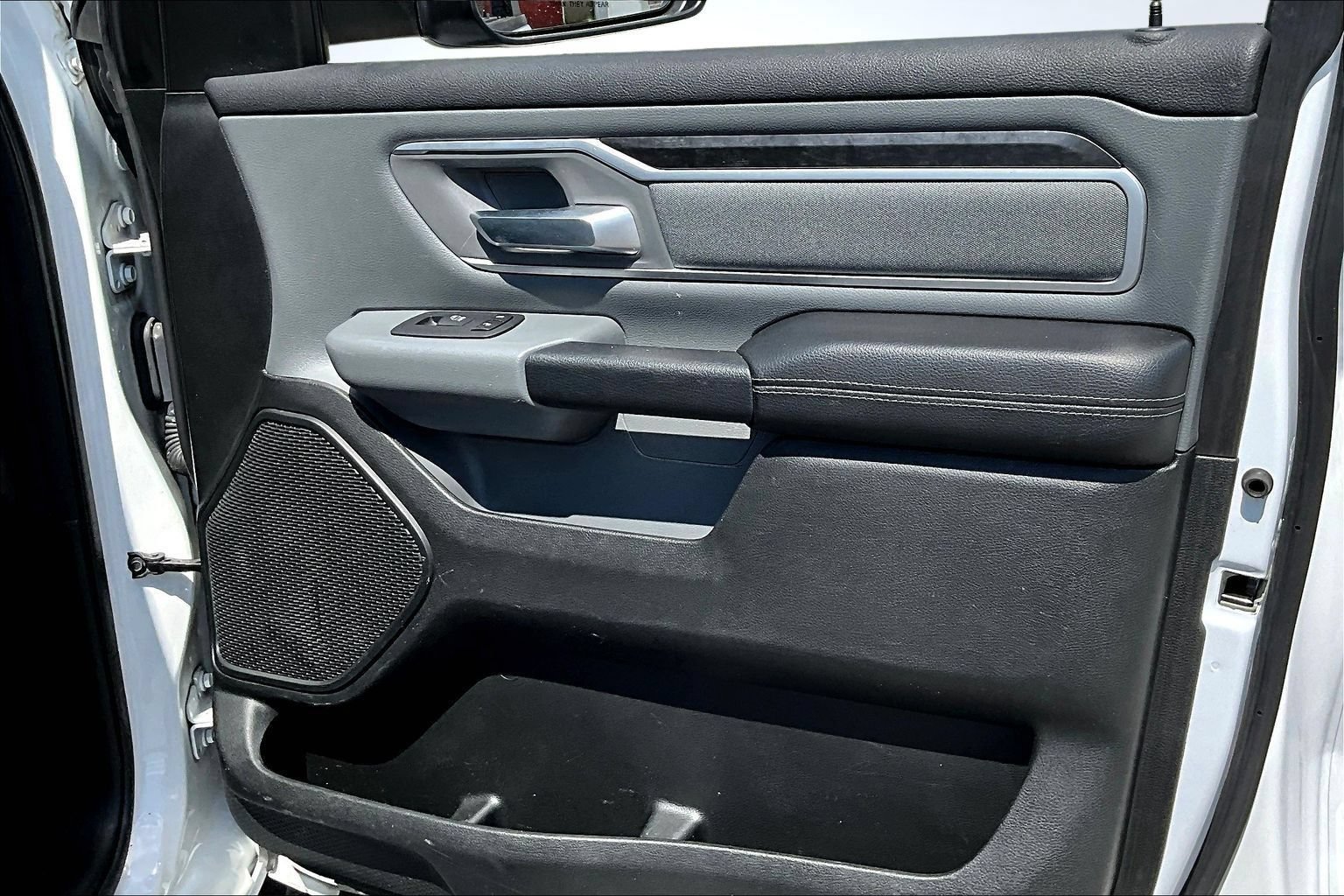 Used 2020 RAM 1500 Big Horn AWD/4WD image 29