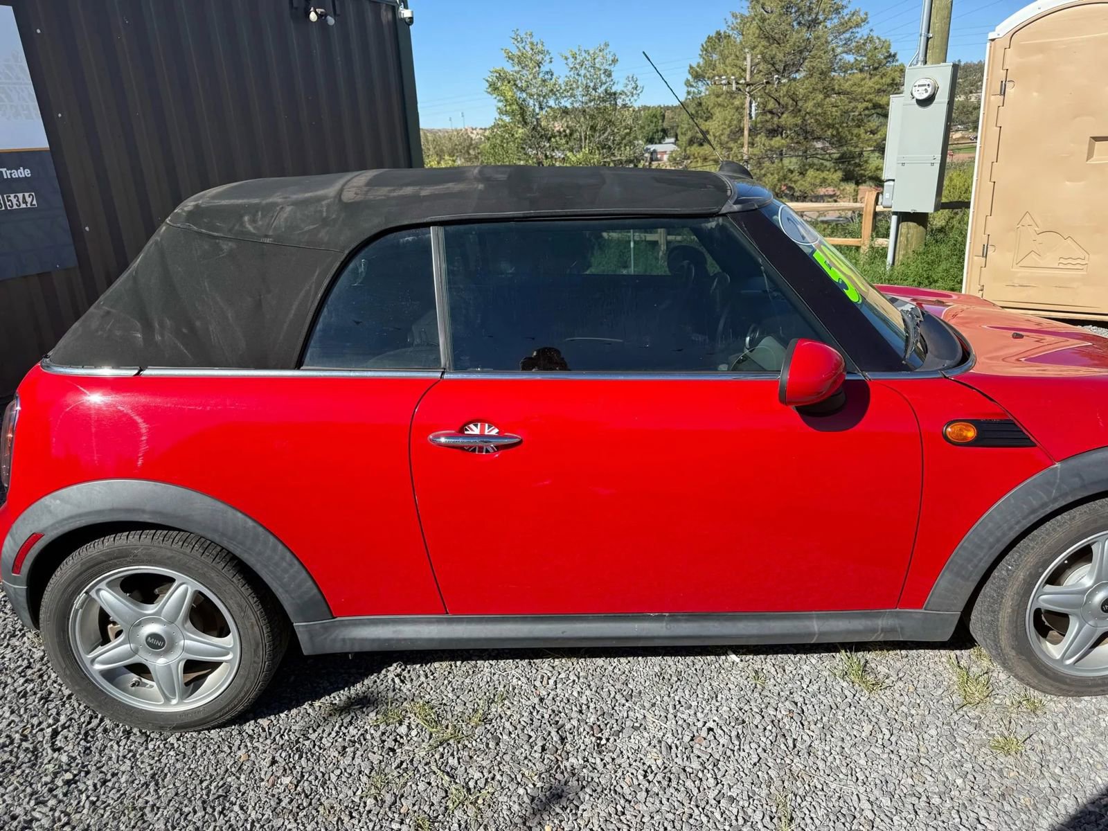 Used 2010 MINI Cooper Convertible image 3