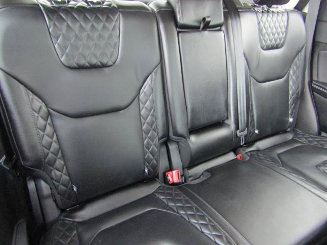 Used 2024 Ford Edge Titanium w/ Equipment Group 301A AWD/4WD image 10