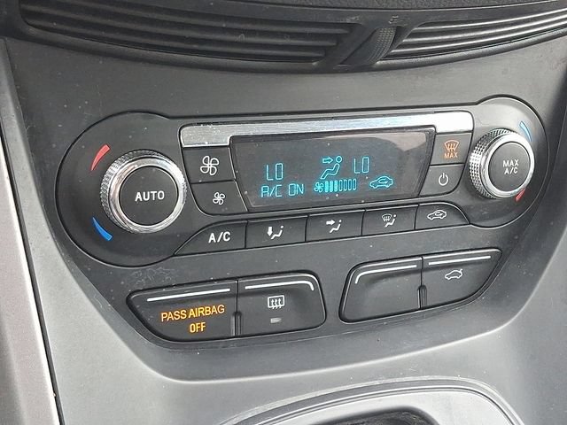 Used 2015 Ford Escape SE w/ Equipment Group 201A AWD/4WD image 15