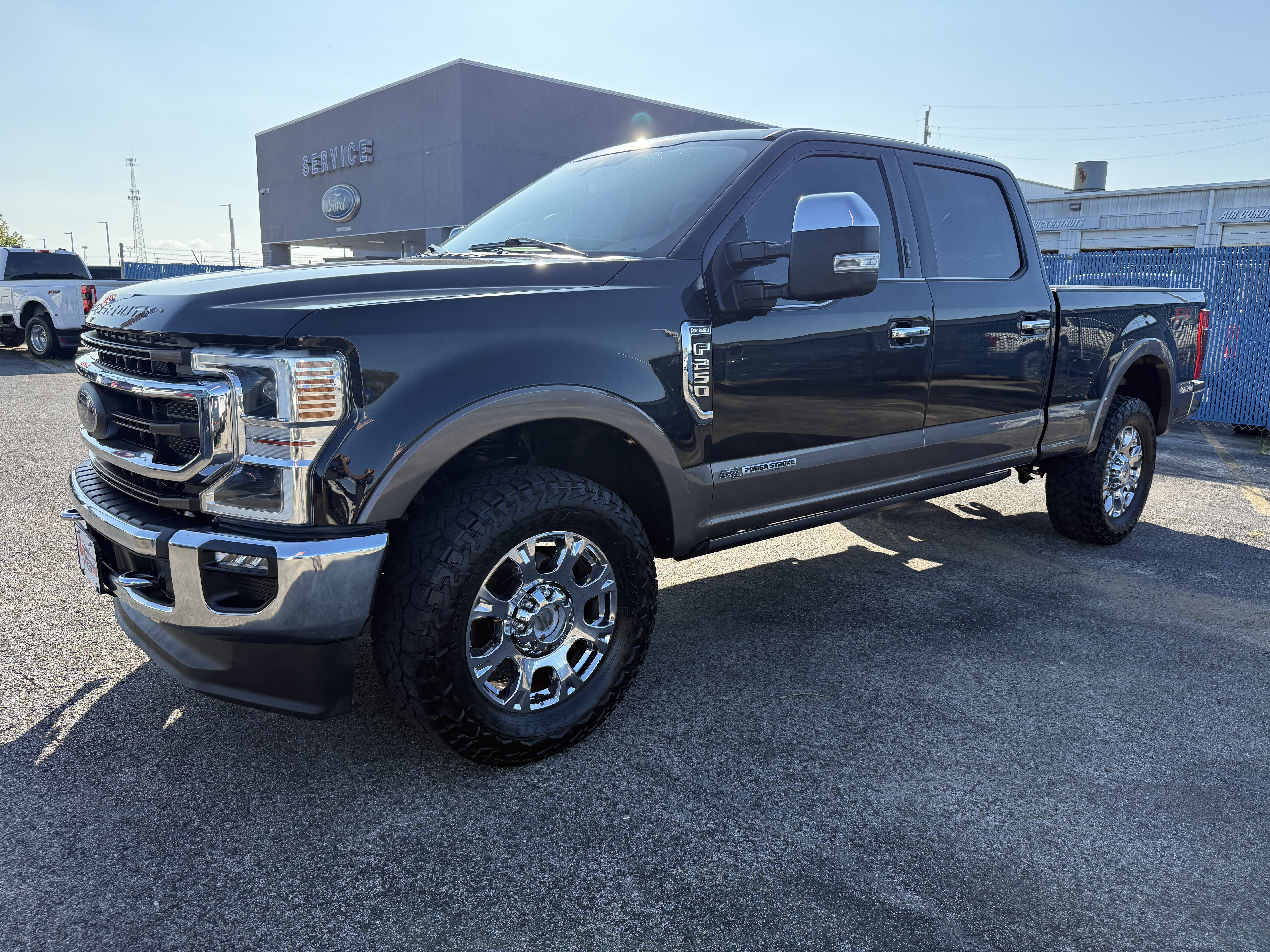 Used 2021 Ford F250 King Ranch w/ King Ranch Ultimate Package AWD/4WD image 7