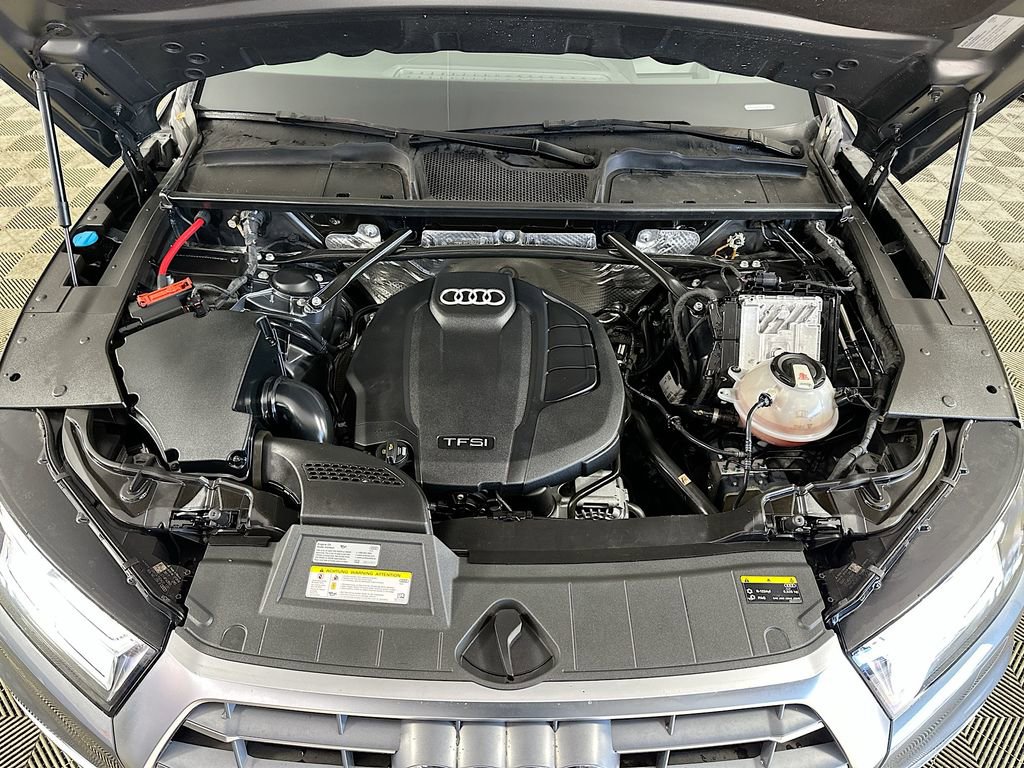 Used 2018 Audi Q5 Prestige w/ Prestige Package image 38