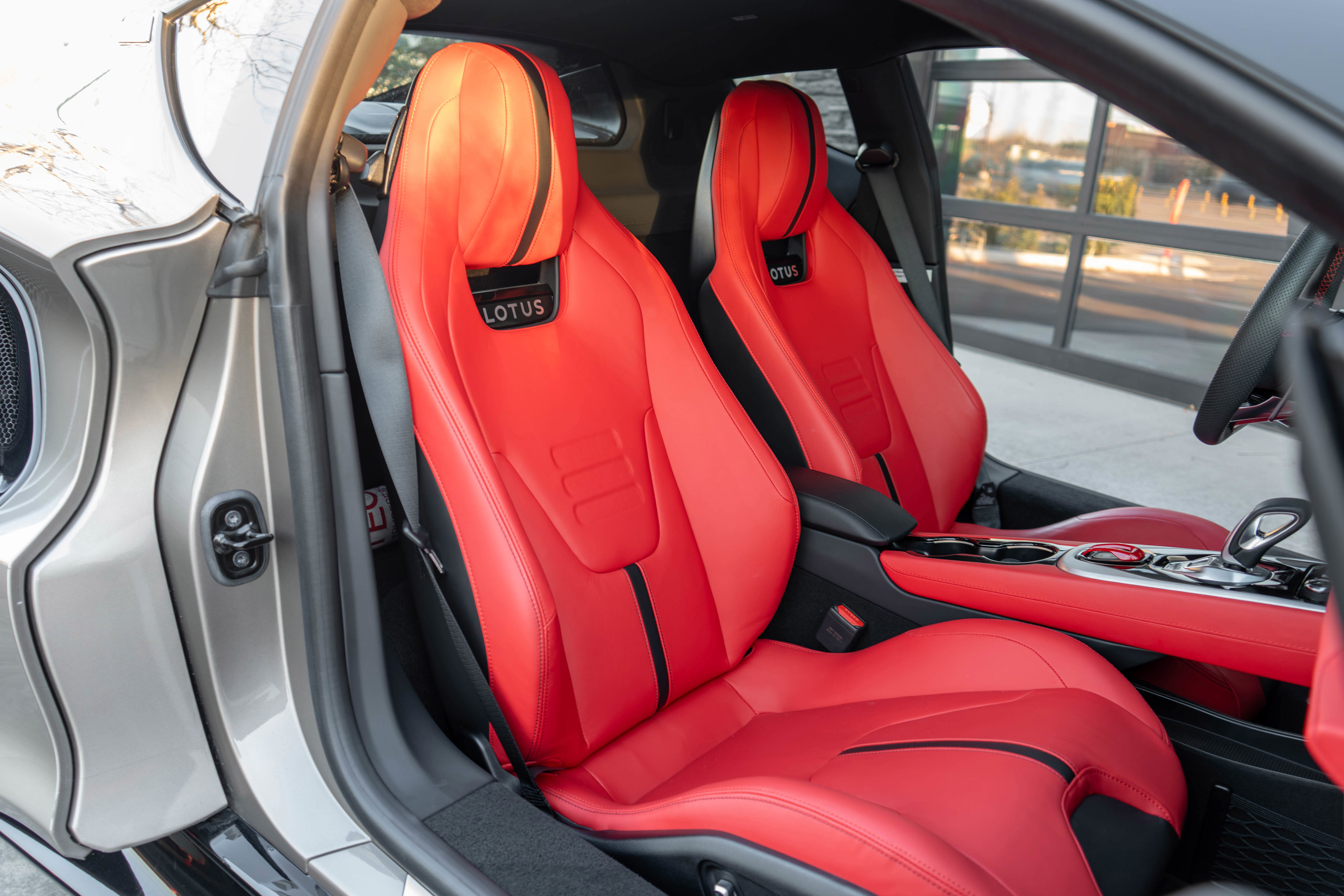 Used 2024 Lotus Emira First Edition image 28